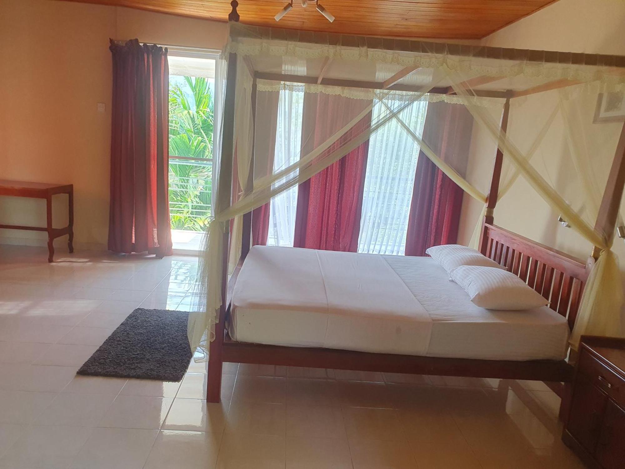 Rainforest Lodge, Deniyaya Singheraja Номер фото