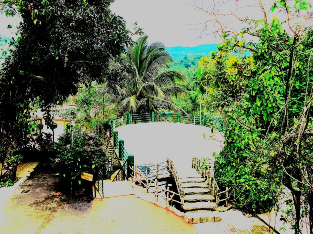 Rainforest Lodge, Deniyaya Singheraja Екстер'єр фото