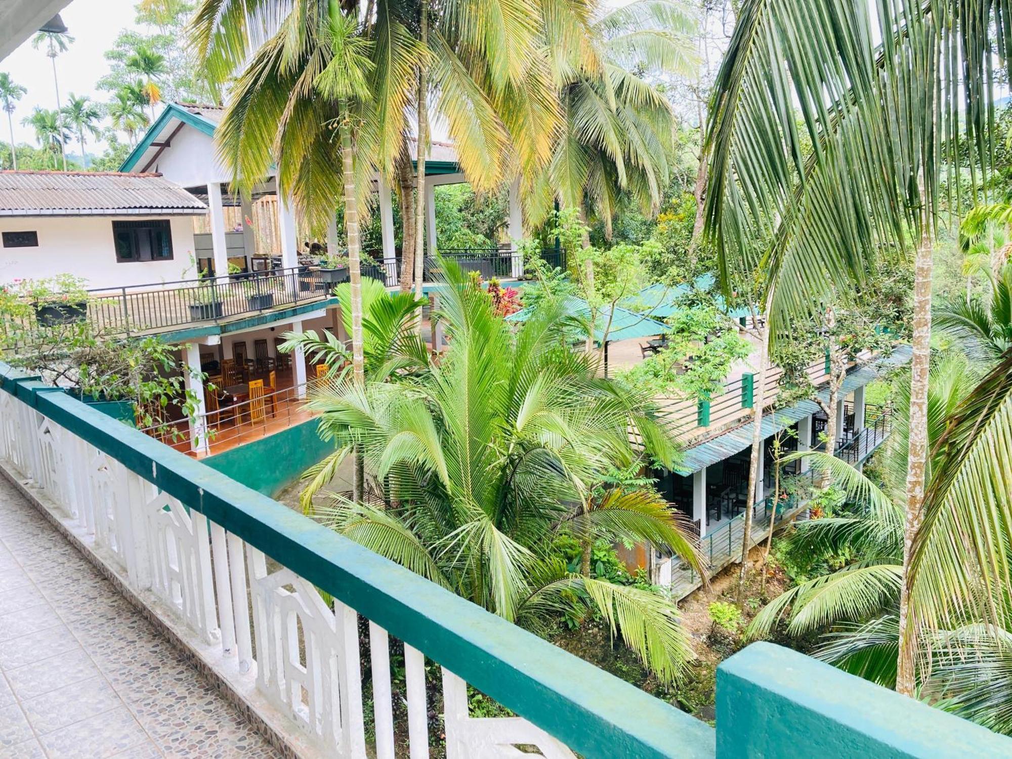Rainforest Lodge, Deniyaya Singheraja Екстер'єр фото