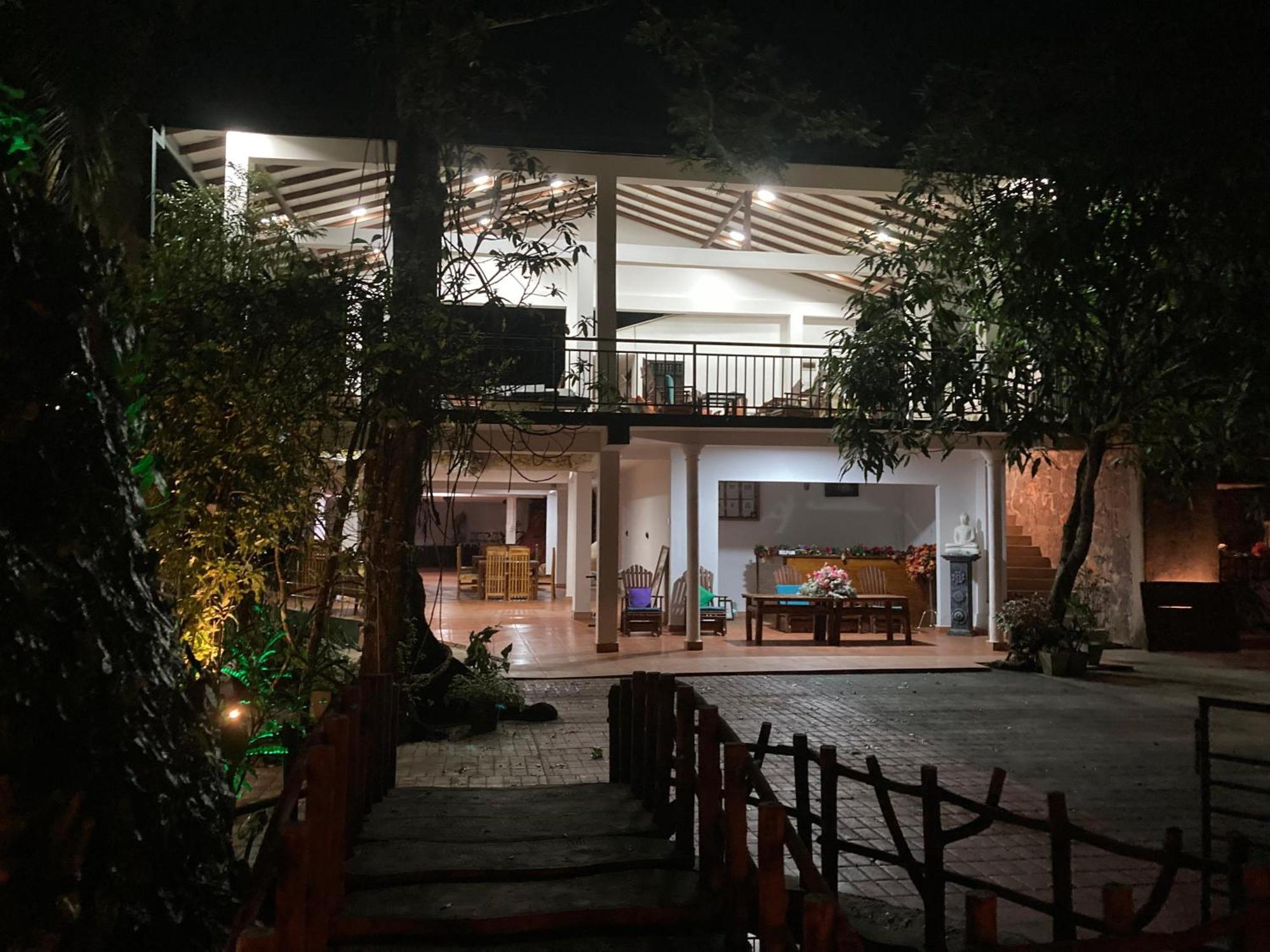 Rainforest Lodge, Deniyaya Singheraja Екстер'єр фото