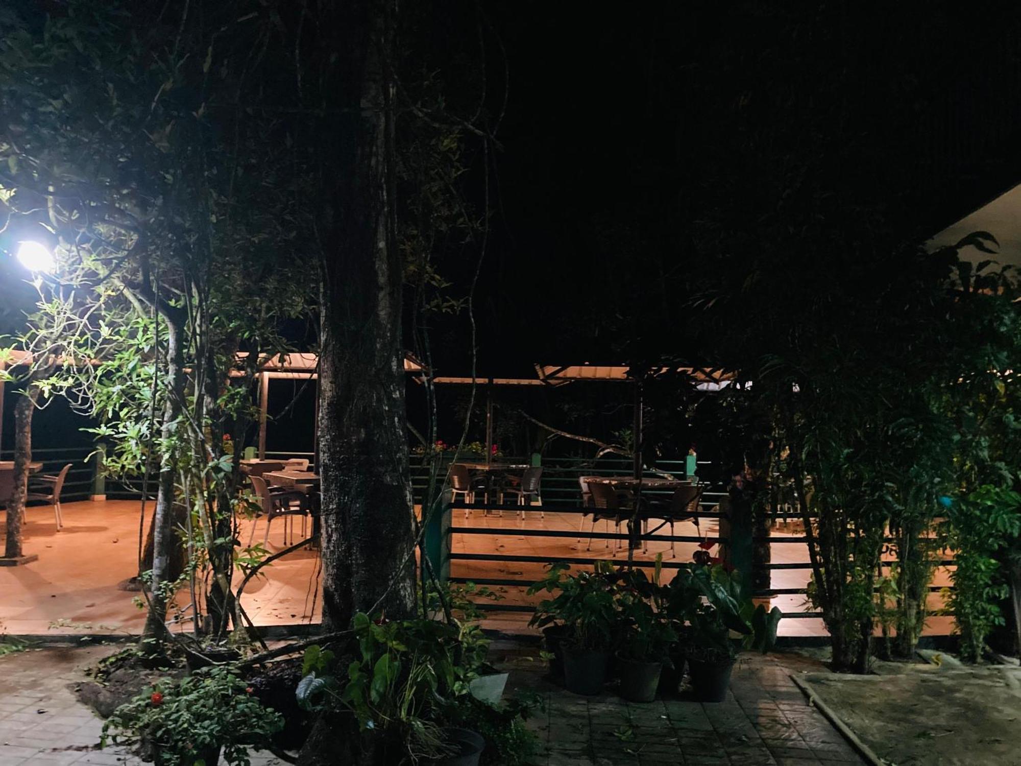Rainforest Lodge, Deniyaya Singheraja Екстер'єр фото